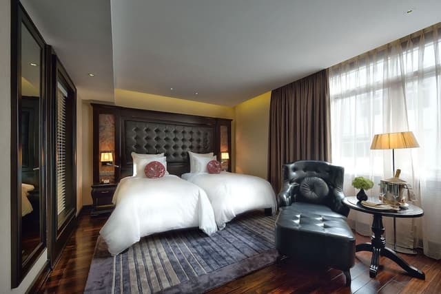 Classic Double Suite