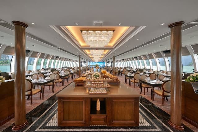 Classic Suite & Delight dining cruise