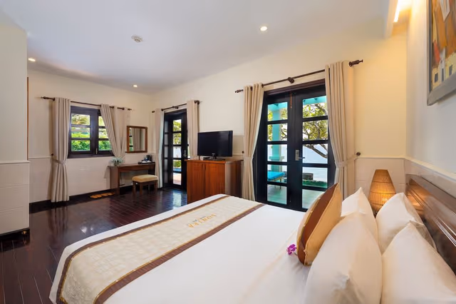 One Bedroom Beach Front Villa with Private Pool