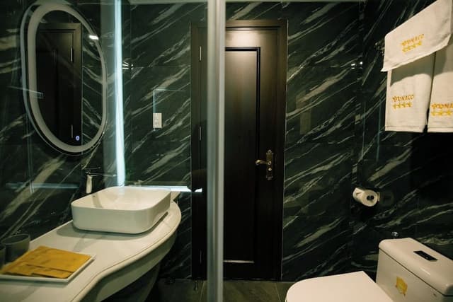 Deluxe Twin Room, Balcony, City View