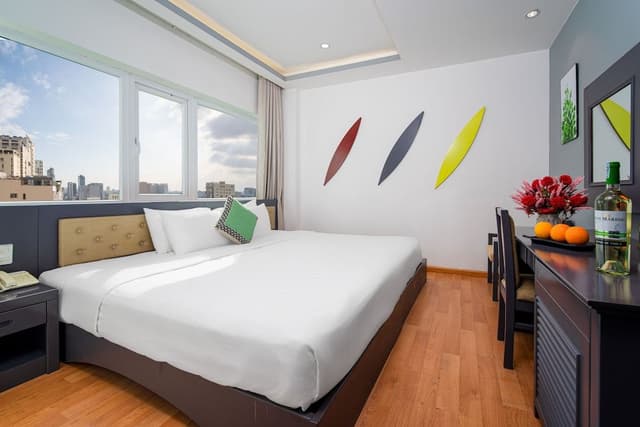 Deluxe Room, City View