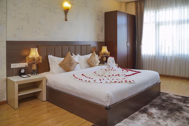 Premier Room, 1 King Bed