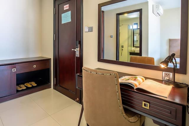 Superior Double Room, 1 Queen Bed, City View