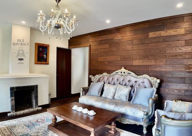Comfort Suite, City View