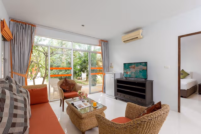 One-Bedroom Suite Garden View
