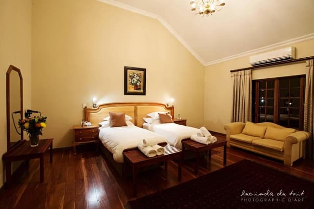 Luxury Twin Room