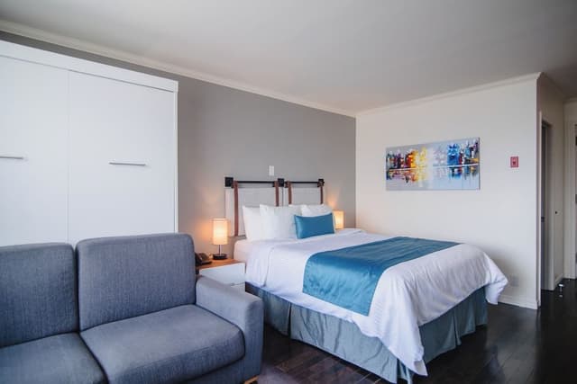 Signature Room, Multiple Beds, Sea View (Pavillon Acadie)