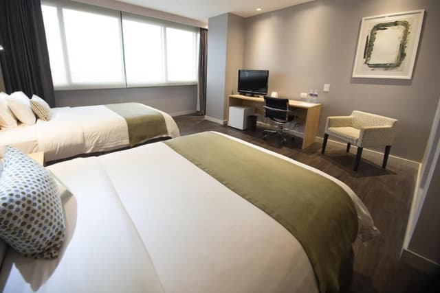 Signature Twin Room