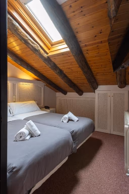 Quad bedroom
