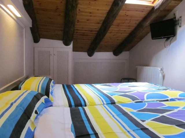 Quad bedroom