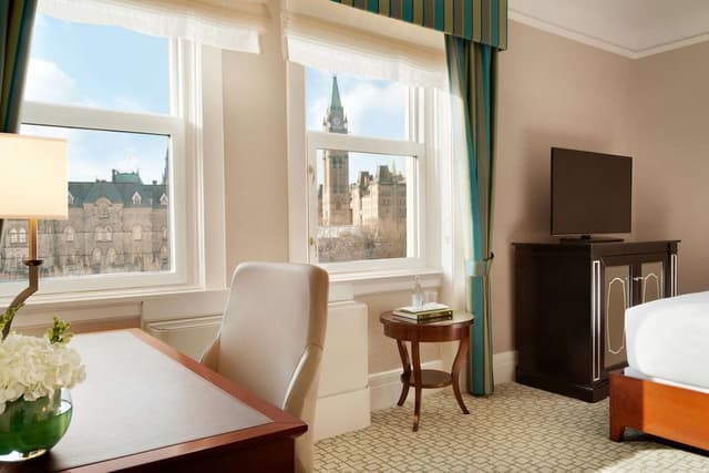 Executive Suite, 1 King Bed