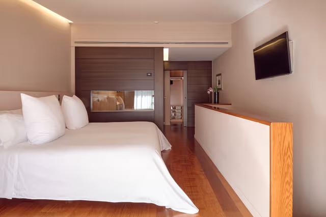 Duplex room