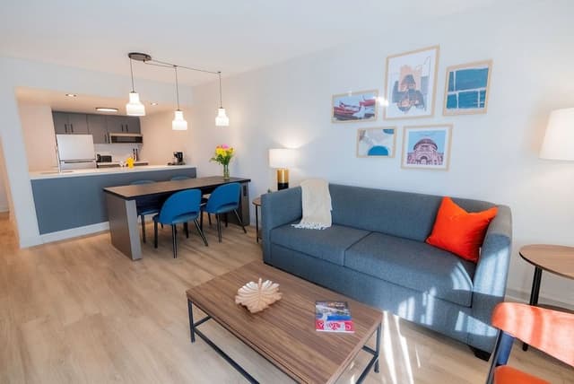 MODERN | Two Bedroom Suite