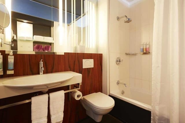 Standard Room, 2 Queen Beds