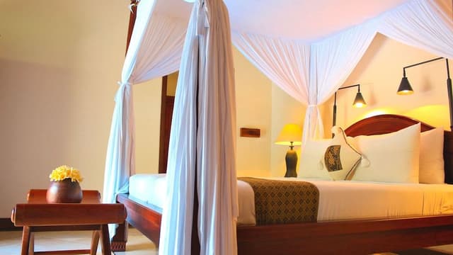 Three Bedroom Villa with Private Pool