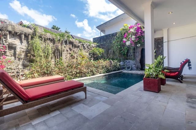 Three Bedroom Executive Private Pool Villa