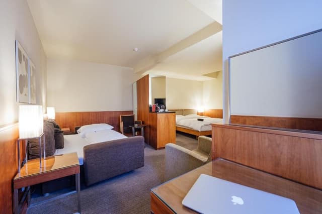 Spacious Urban