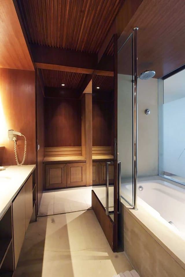 2 Bed Room Suite Pool View with Balcony