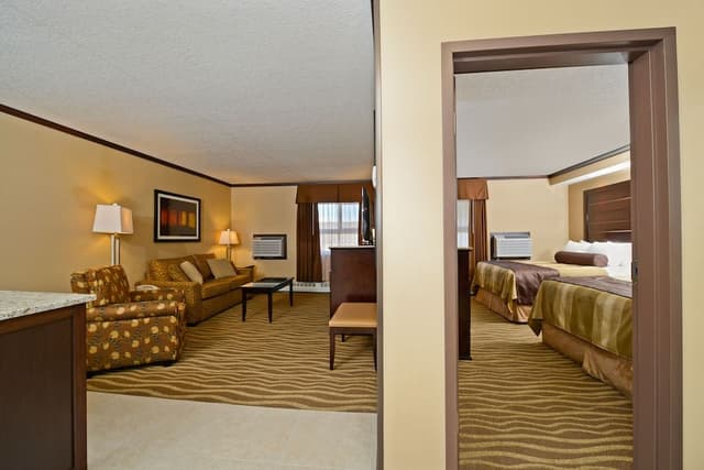Suite, Kitchen