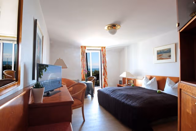 Superior Double Room, Balcony, Lake View