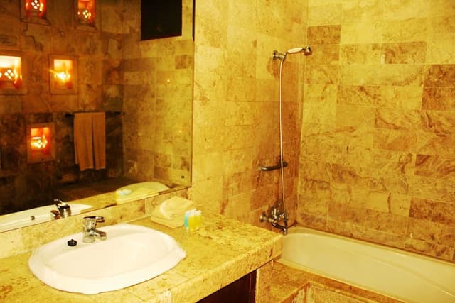 Deluxe Double Room, Garden View
