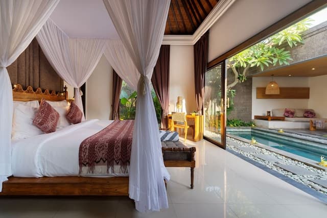 One-Bedroom Villa with Private Pool - King Bed