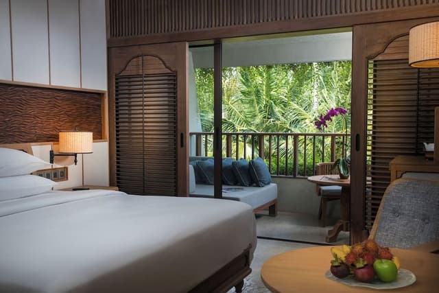 Premium Room, 1 King Bed