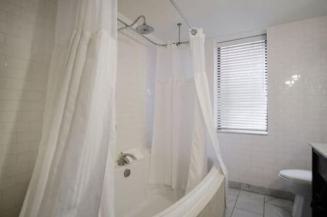 Romantic Luxury Suite