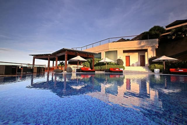 The View Five-Bedroom Villa