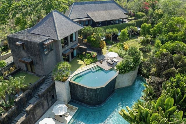 3-Bedroom Mansion, Private Pool