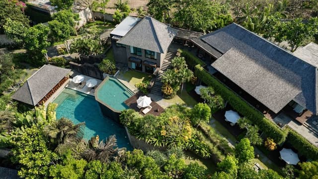 5-Bedroom Mansion, Private Pool