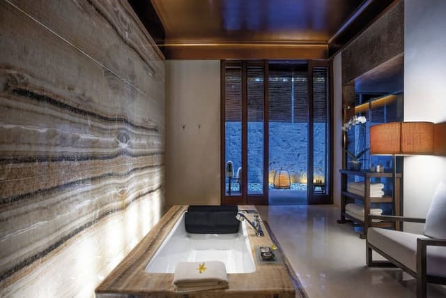 3-Bedroom Mansion, Private Pool