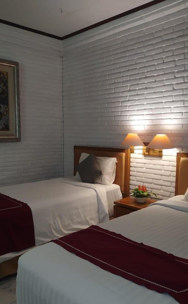 Superior Room, Balcony, Garden View