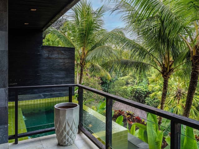 Deluxe Suite, 1 King Bed, Private Pool, Valley View