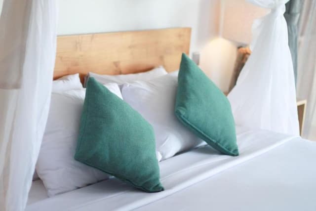 Deluxe Suite, 1 King Bed, Ocean View