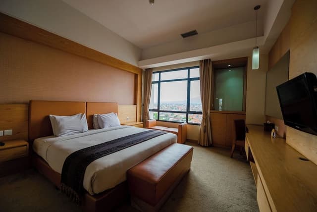 Premier Suite