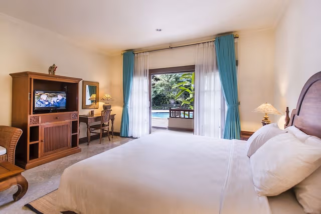 Deluxe Room, 1 King Bed