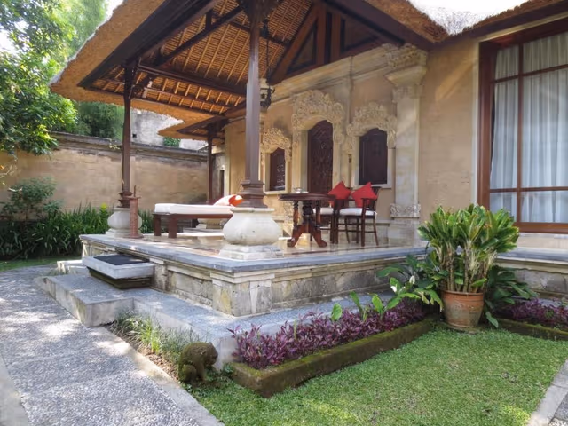 Garden Villa