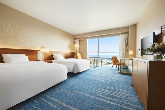Precious Floor-Luxury Twin Room, Panoramic View, Non-Smoking