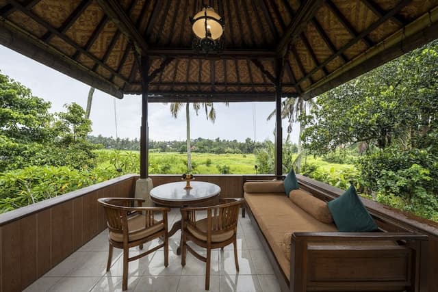 Grand Deluxe Rooms