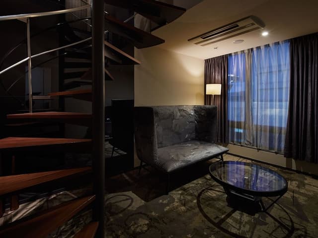 Run of the House Suite, Non Smoking (Room type and Bed type will be determined by hotel) (37-52sqm)