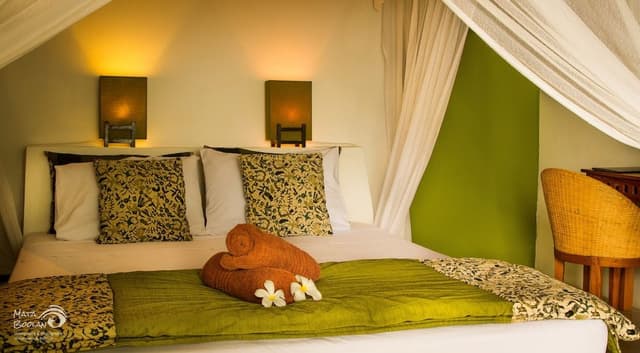 1 Bedroom Cottage Ocean View