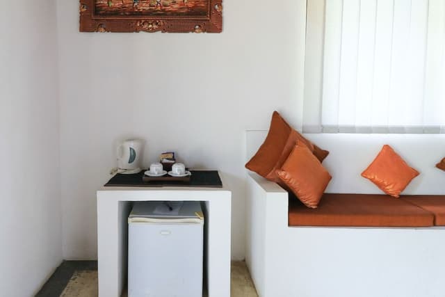1 Bedroom Cottage Ocean View