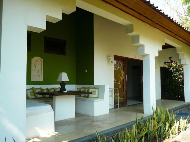 1 Bedroom Cottage Ocean View