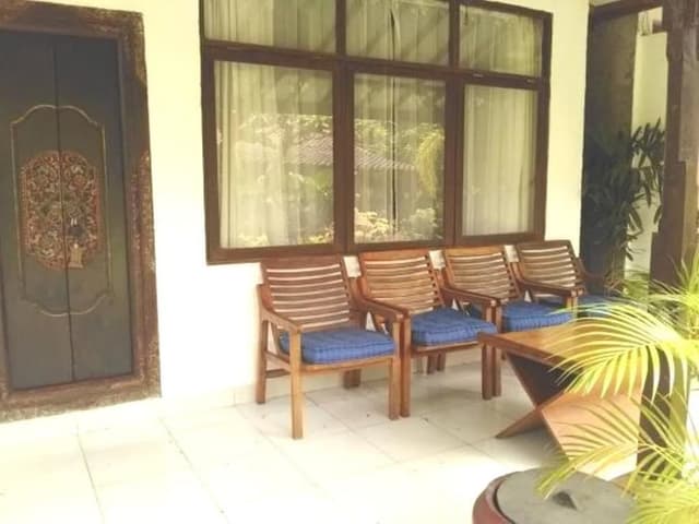 Four Persons Villa