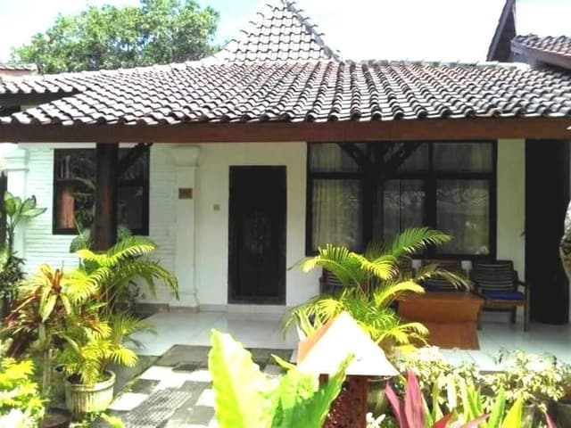 Four Persons Villa