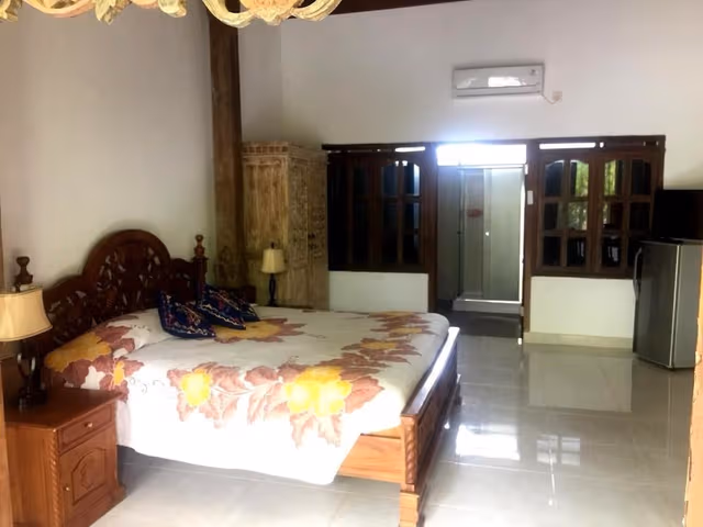 The Grand Villa