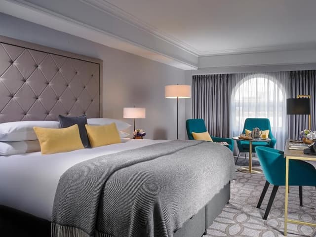 Executive King Room