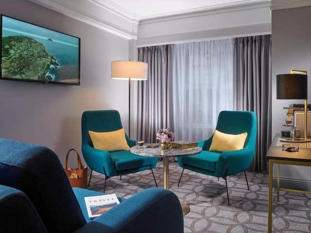 Suite