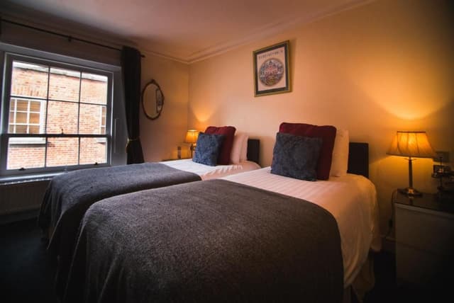 Twin Room